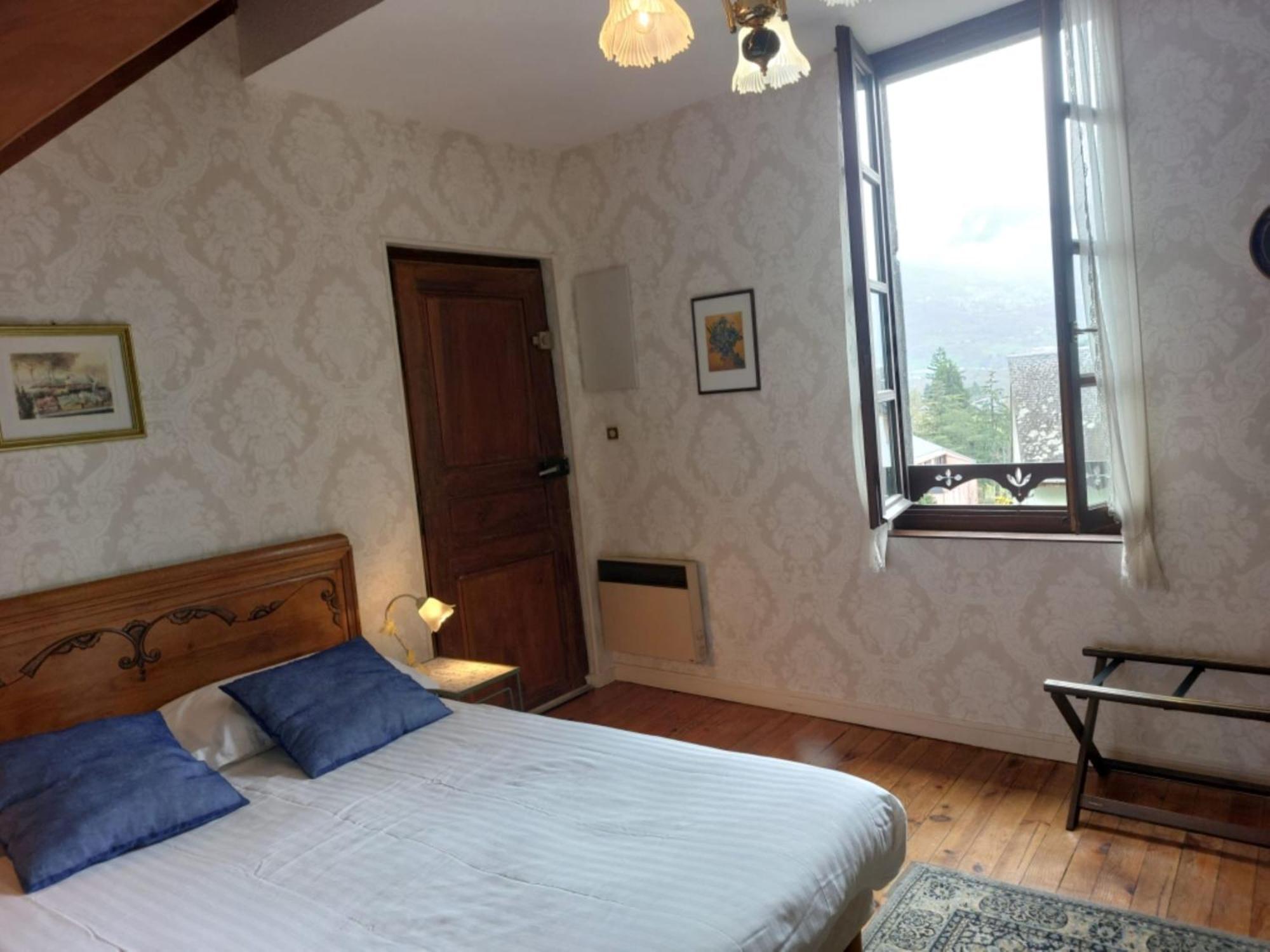 Dolwin Bed & Breakfast Argelès-Gazost Dış mekan fotoğraf