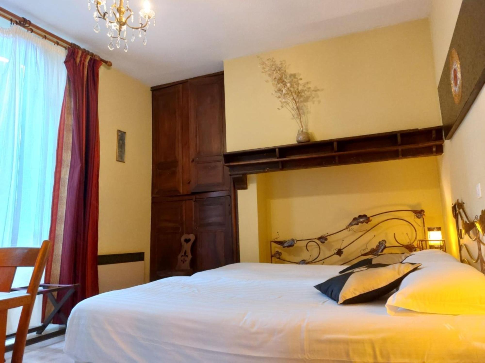 Dolwin Bed & Breakfast Argelès-Gazost Dış mekan fotoğraf
